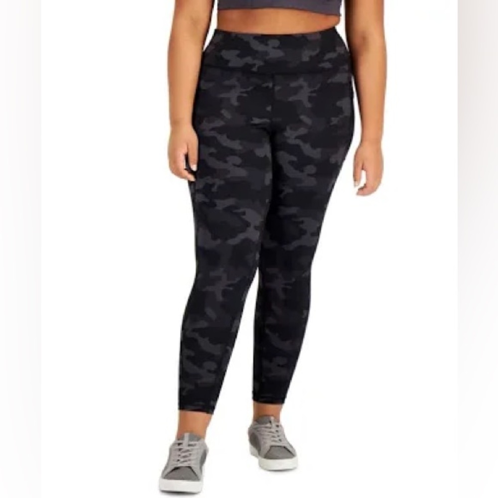 (M:NWT) $34.50|ID Ideology High-Rise Pull-On 7/8ths Leggings, Camo Deep Black